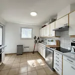 Sur Terrasse Et Jardin Privatif 400m De La Et Des Commerces